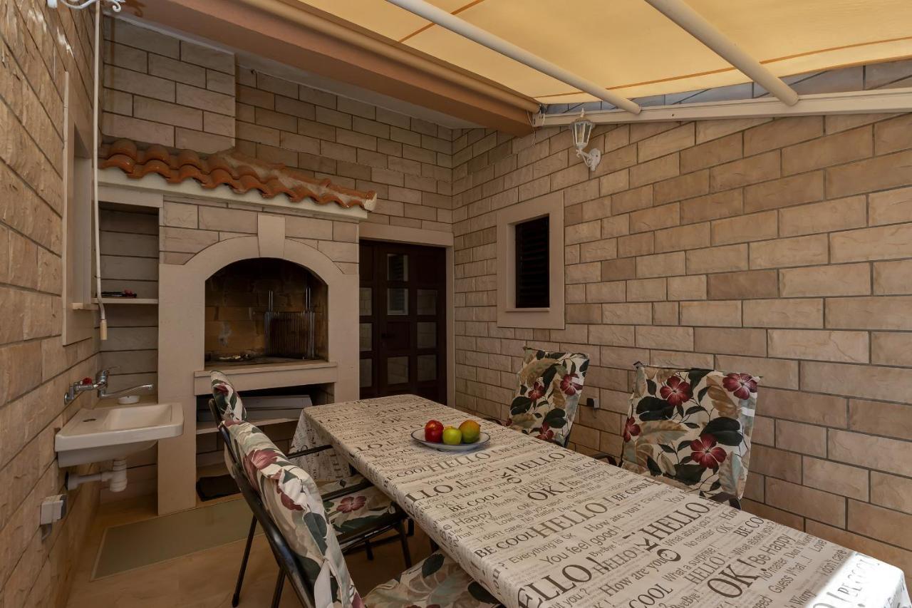 Guest House Lazeta Дуче Екстер'єр фото