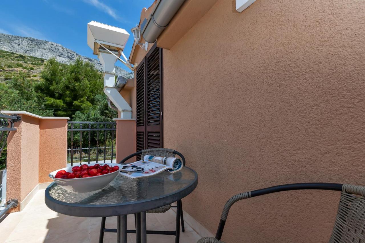 Guest House Lazeta Дуче Екстер'єр фото