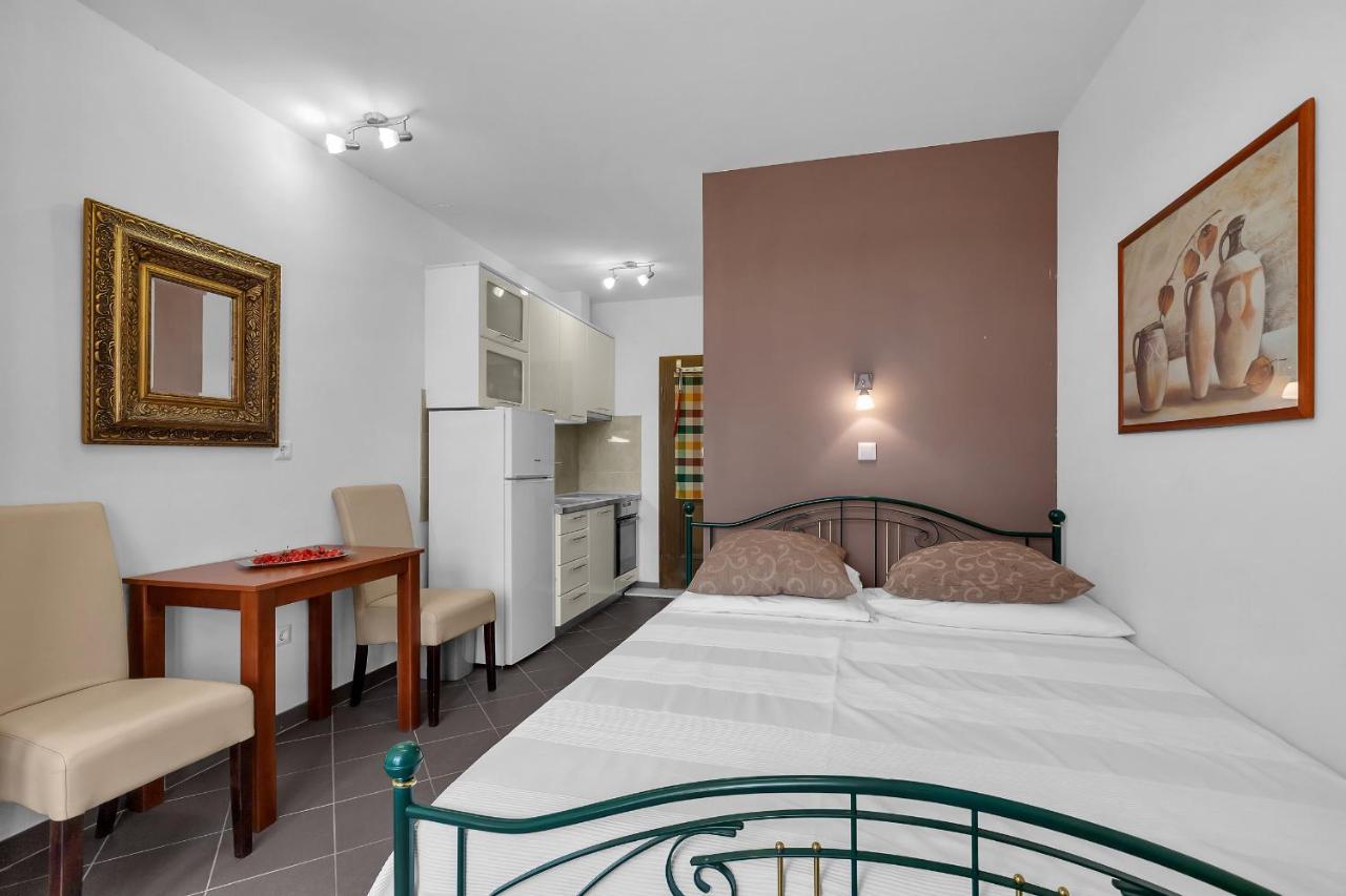 Guest House Lazeta Дуче Екстер'єр фото
