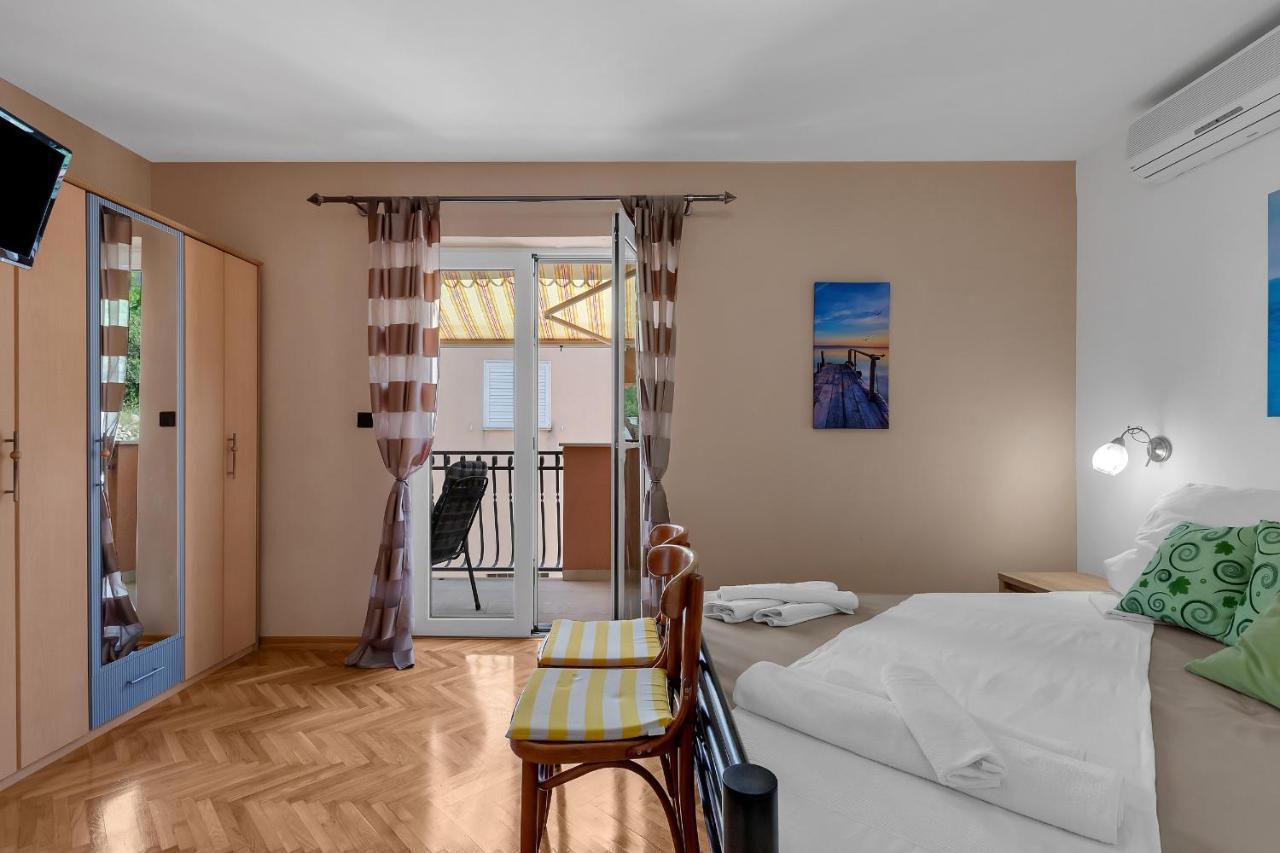 Guest House Lazeta Дуче Екстер'єр фото
