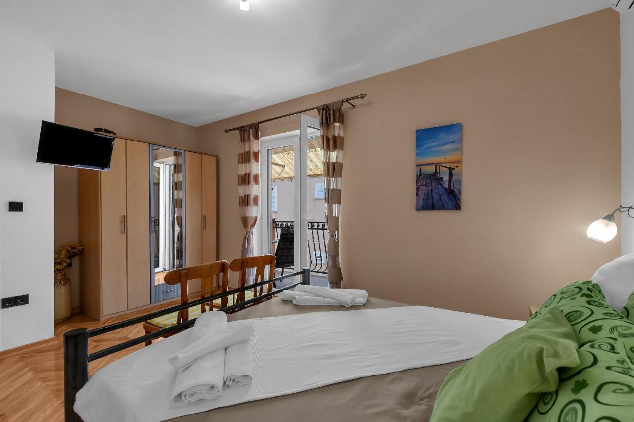 Guest House Lazeta Дуче Екстер'єр фото