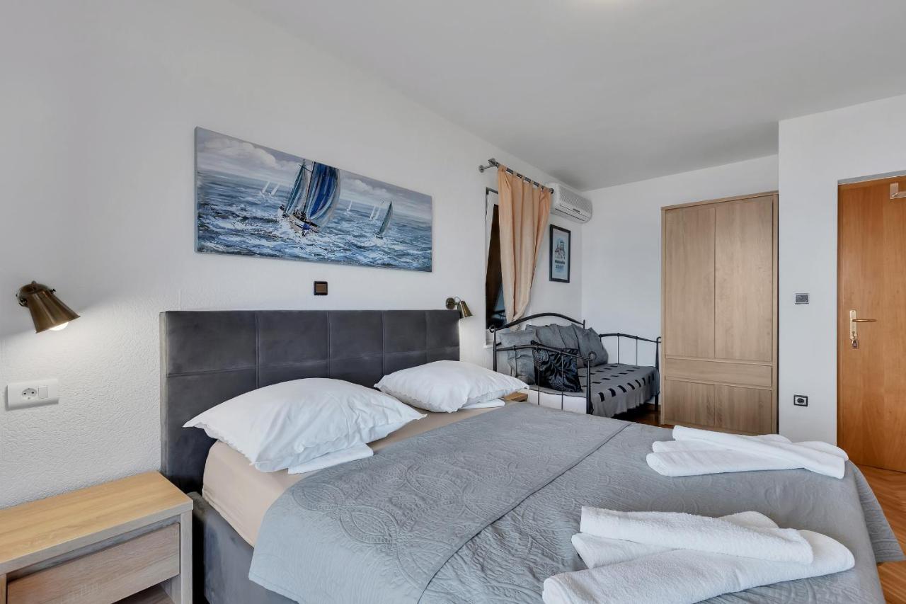 Guest House Lazeta Дуче Екстер'єр фото